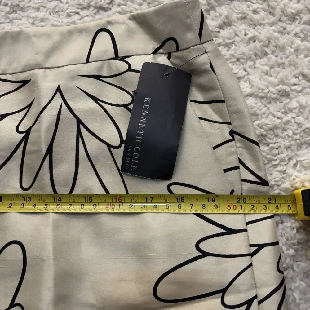 100% Silk Black Graphic Floral Skirt Women's 12 Pockets Office Preppy Monochrome